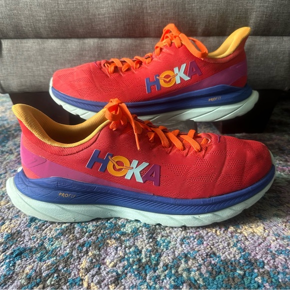 Hoka Other - 👟HOKA One Sneakers👟